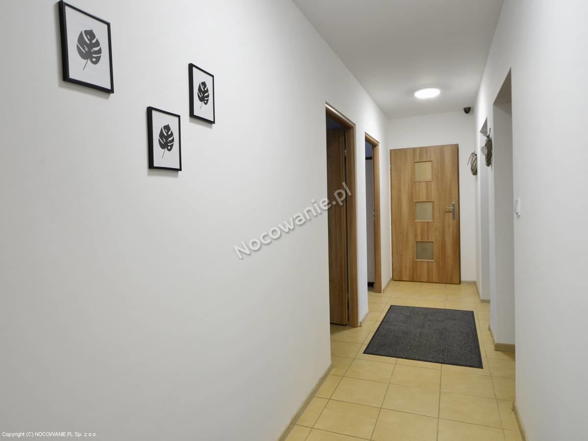 Tanie Spanie Oleśnica Exterior foto